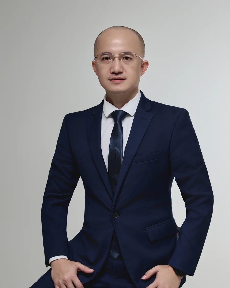 Gia Cát Duẩn — chuyên gia đào tạo AI cho doanh nghiệp một người